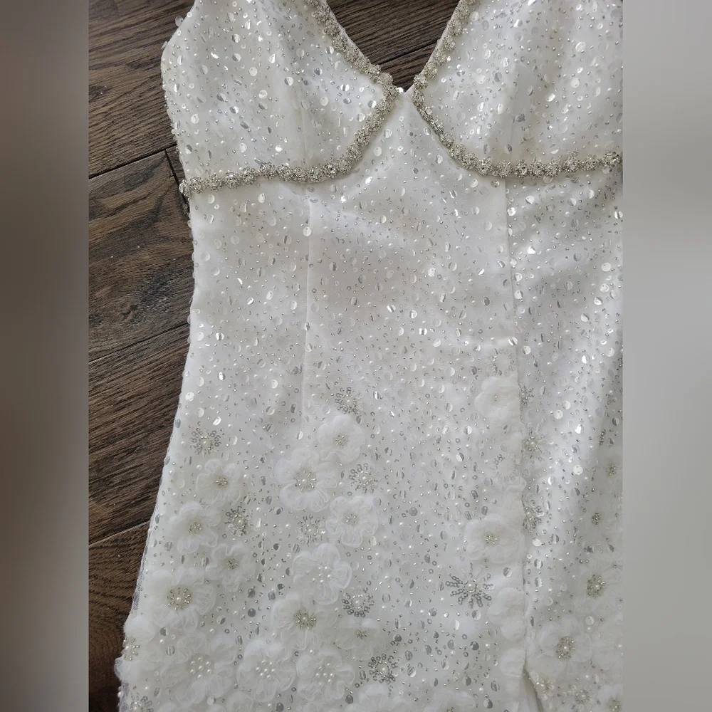 Self Portrait White Beaded Sequin V-neck Mini Dress - Picture 4 of 6